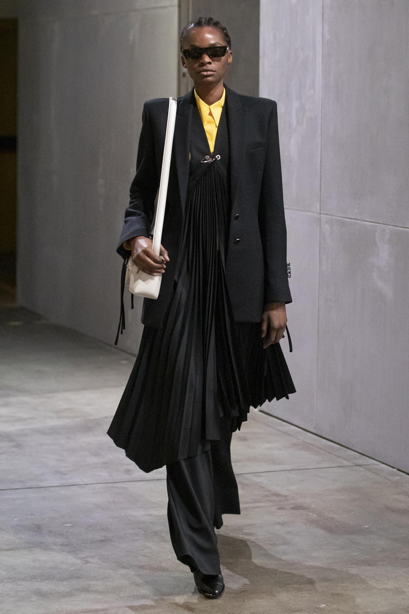 オフホワイト2021年春夏コレクション Off-White™ Spring Summer 2021 Runway Collection menswear imaginary tv virgil abloh info