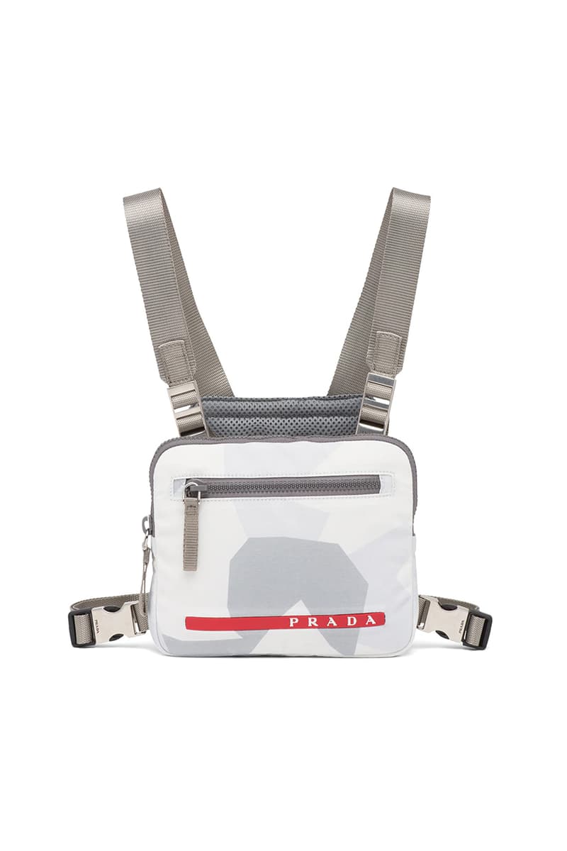 プラダから再生ナイロン製のチェストバックがリリース prada crossbody chest rig bag technical functional red Linea Rossa latex label designer luxury fashion streetwear accessories triangle logo  