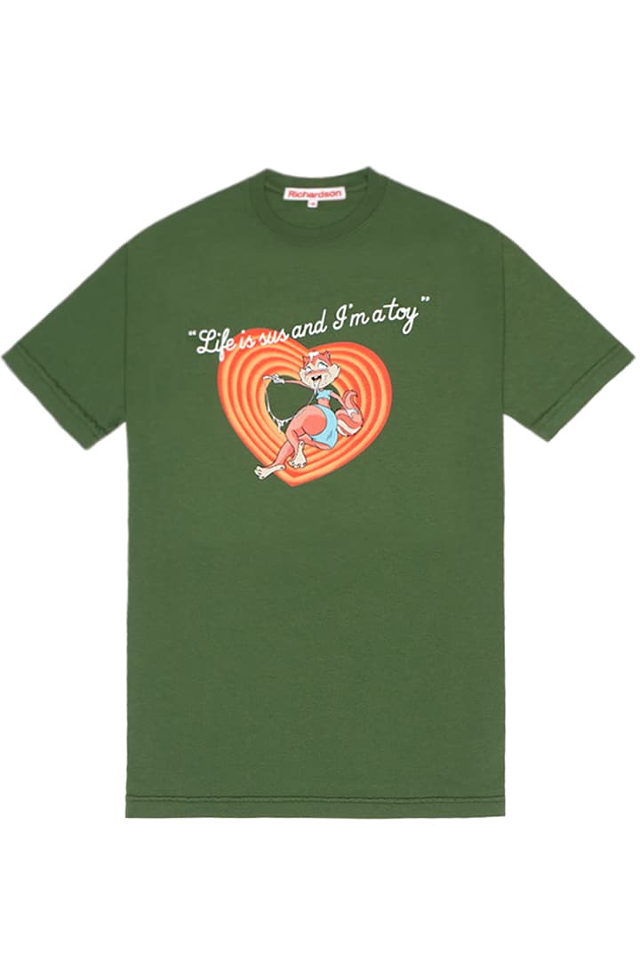 リチャードソンがバレンタインデーに向けたカプセルコレクションを発売 richardson valentines day capsule collection sweater jumper crewneck t shirt army green black ana foxx erotica magazine streetwear clothing motel heart looney tunes cartoon character
