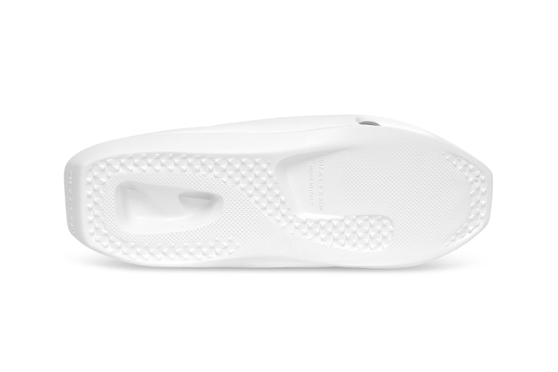 テンセブンティーン アリクス ナインエスエム モノスリップ 1017 ALYX 9SM からミニマルな意匠のスリッポン Mono Slip が発売 1017 ALYX 9SM Mono Slip Spring Summer 2021 SS21 Monopolymer Slip On Slipper Technical Singular EVA Foam Piece Tech Pre-Order Matthew M Williams Release Information FW21 Chrome Mirror Silver