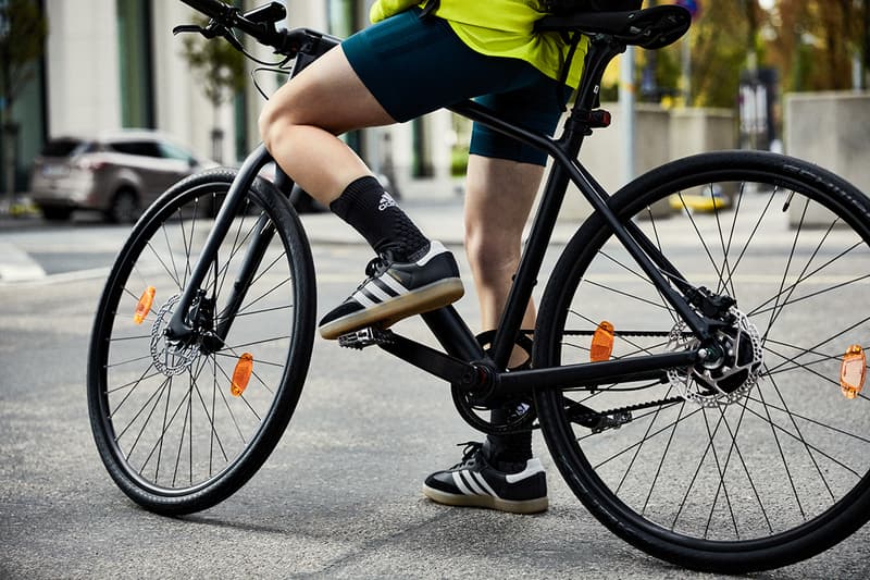 adidas The Velosamba 座し ヴィーガン サイクリング