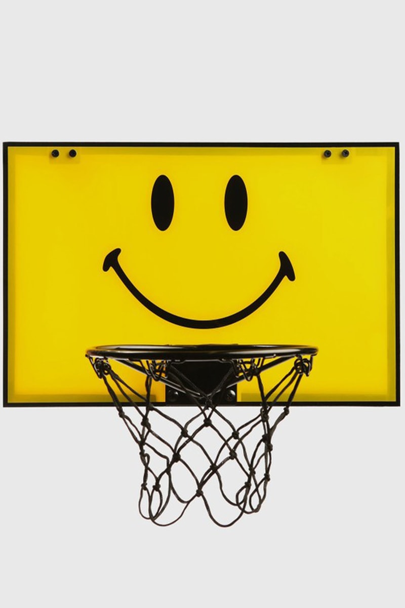チャイナタウン マーケット Chinatown Market からスマイルロゴのミニバスケットゴールがリリース Chinatown market smiley mini basketball hoop release info hbx
