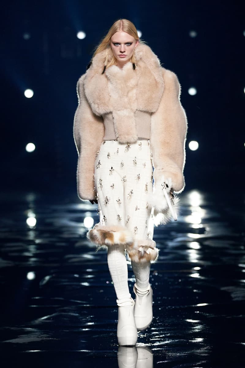 ジバンシィ2021年秋冬コレクション Givenchy 2021 fall winter collection look info Matthew M. Williams