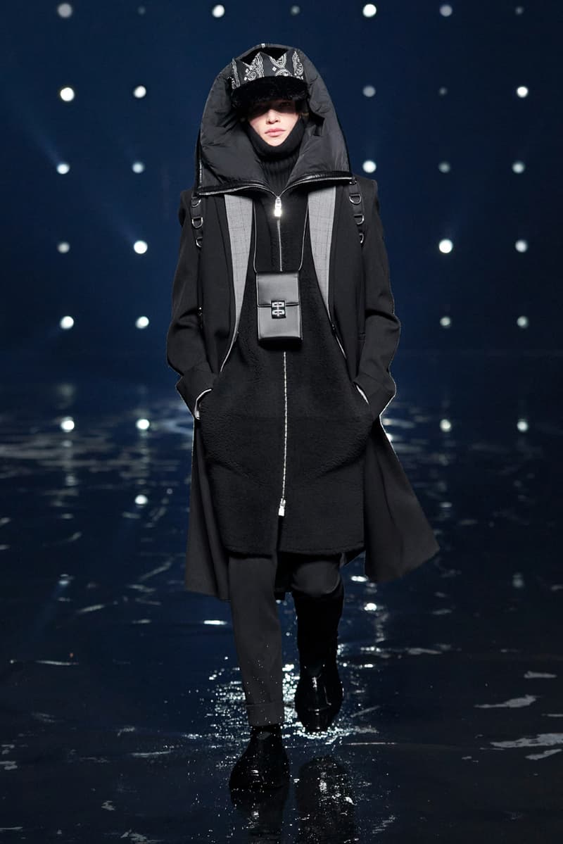 ジバンシィ2021年秋冬コレクション Givenchy 2021 fall winter collection look info Matthew M. Williams