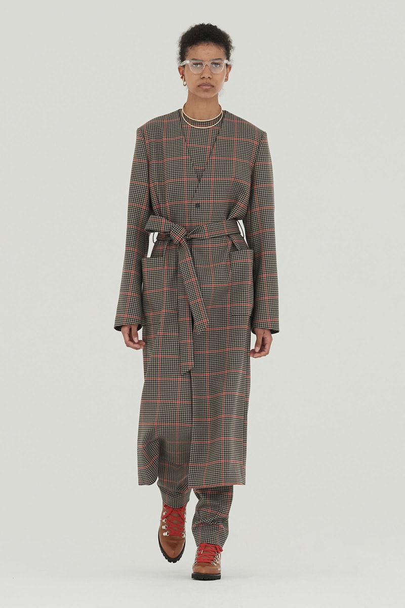 ハイク2021年秋冬コレクション HYKE 2021 fall winter collection look HIDEAKI YOSHIHARA YUKIKO ODE