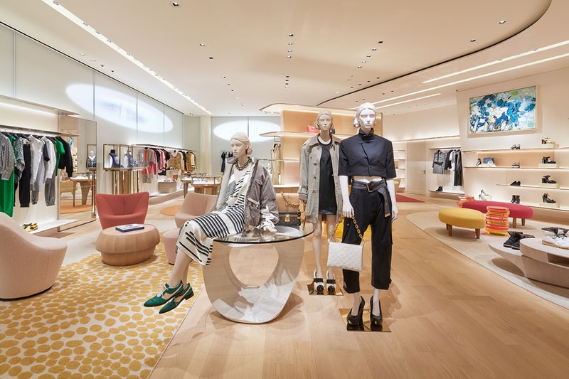 ルイヴィトン Louis Vuitton が世界第2号店となるカフェを併設した銀座並木通り店をオープン 