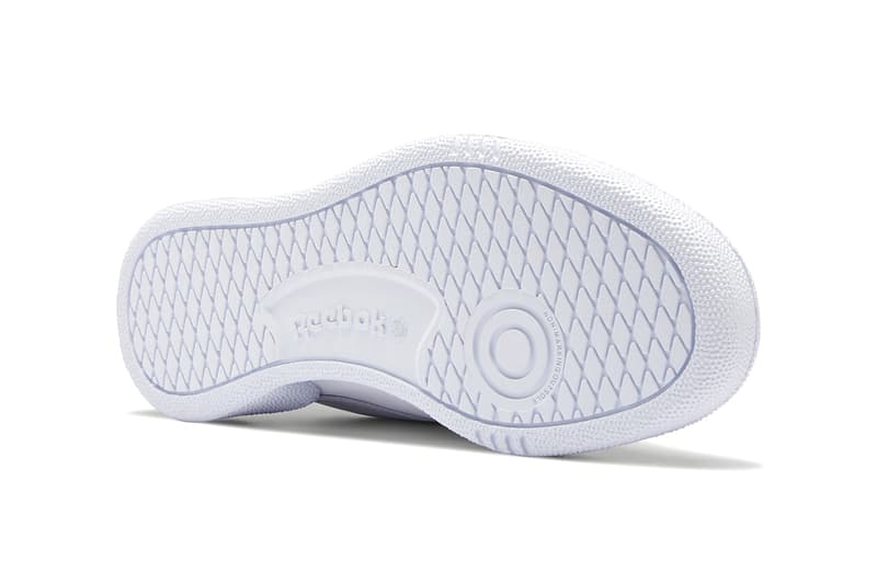 メゾンマルジェラ x リーボックからクラブCのコラボモデルが登場 maison margiela reebok club trome l'oeil release details buy cop purchase white black leather collaboration