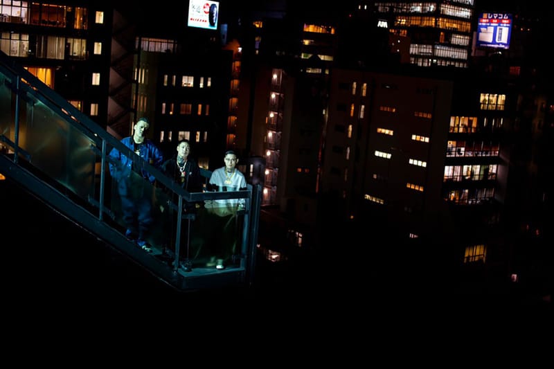 小浪次郎による写真集『舐達麻』の発売を記念した写真展が開催