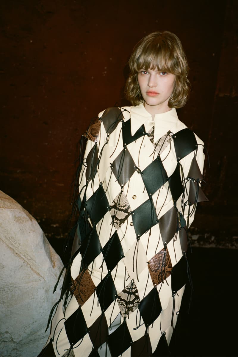 ナヌーシュカ2021年秋冬コレクション Nanushka Fall Winter 2021 collection Lookbook info Sandra Sandor