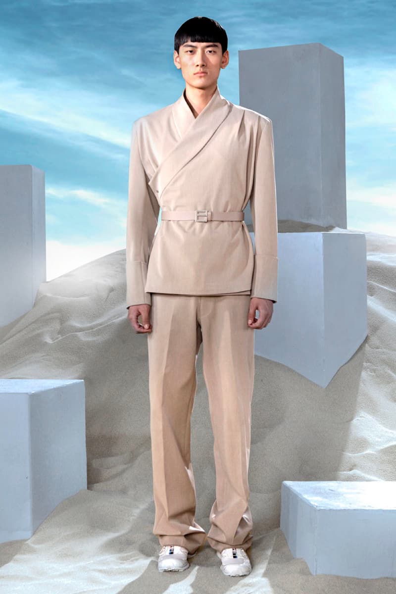 ピエスユニーク2021年秋冬コレクションを発表 Pièces Uniques FW22 Between Sky & Earth Collection Lookbook