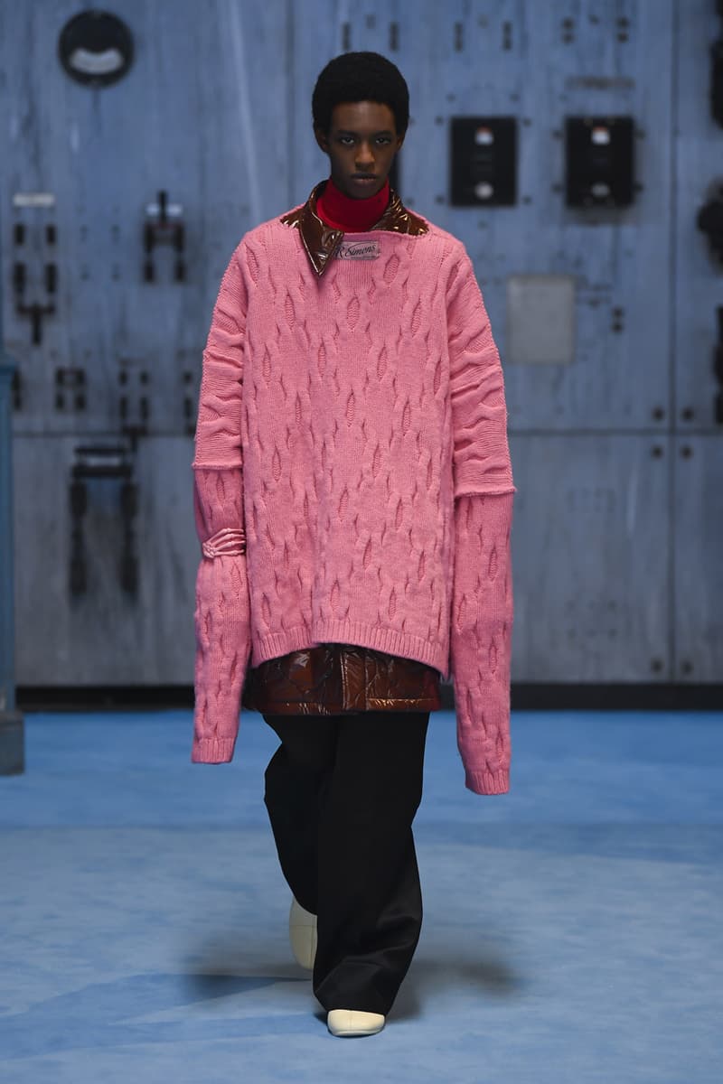 ラフシモンズ2021年秋冬コレクション Raf Simons fall winter 2021 collection look