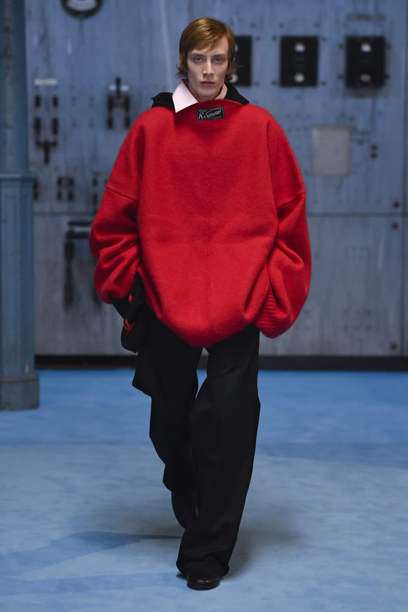 ラフシモンズ2021年秋冬コレクション Raf Simons fall winter 2021 collection look
