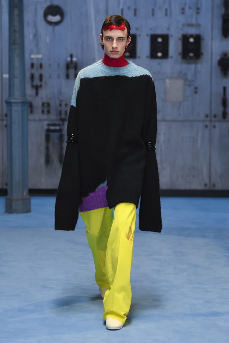 ラフシモンズ2021年秋冬コレクション Raf Simons fall winter 2021 collection look