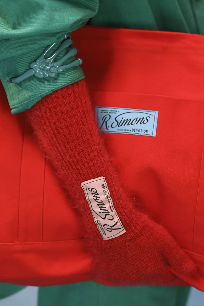 ラフシモンズ2021年秋冬コレクション Raf Simons fall winter 2021 collection look
