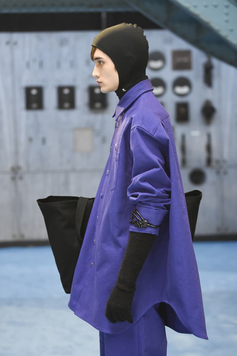 ラフシモンズ2021年秋冬コレクション Raf Simons fall winter 2021 collection look