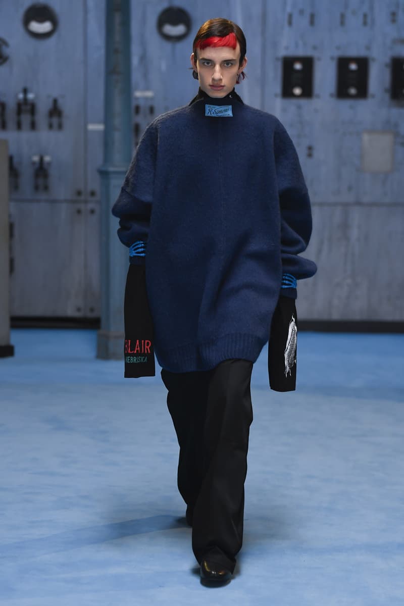 ラフシモンズ2021年秋冬コレクション Raf Simons fall winter 2021 collection look