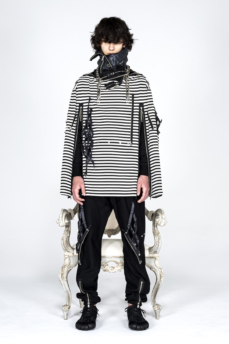 タカヒロミヤシタザソロイスト.2021年秋冬コレクション TAKAHIROMIYASHITATheSoloist. fall winter 2021 collection look Takahiro Miyashita