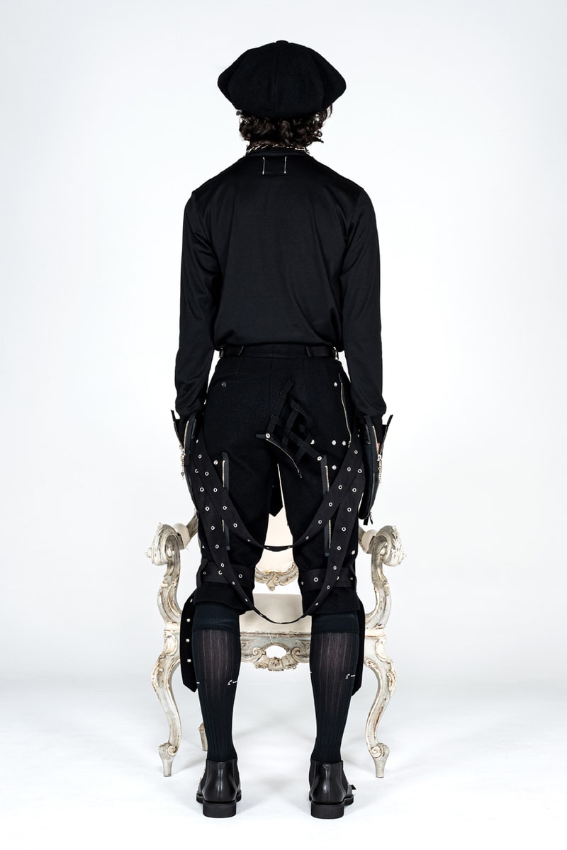 タカヒロミヤシタザソロイスト.2021年秋冬コレクション TAKAHIROMIYASHITATheSoloist. fall winter 2021 collection look Takahiro Miyashita