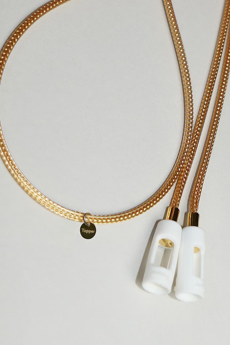 タッパーからエアポッズおよびエアポッズ プロの落下を防止する18金製のストラップが誕生 Tapper Solid 18K Gold Mesh Chain AirPods Pro Release Info Buy Price
