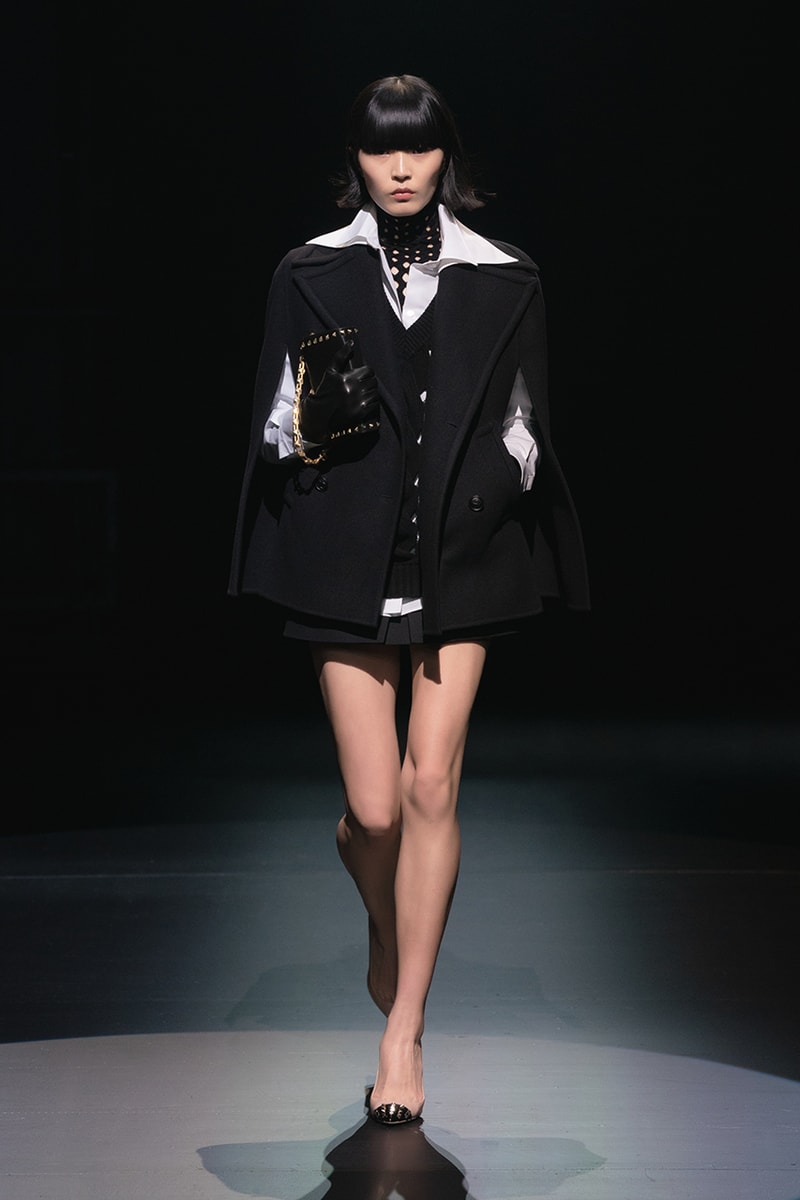 ヴァレンティノ2021年秋冬コレクション Valentino fall winter 2021 collection lookbook info Pierpaolo Piccioli