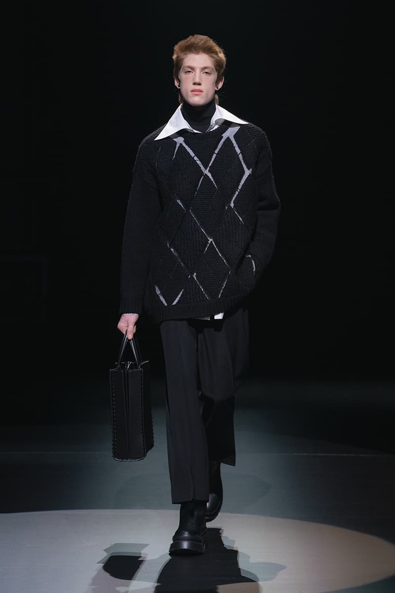 ヴァレンティノ2021年秋冬コレクション Valentino fall winter 2021 collection lookbook info Pierpaolo Piccioli
