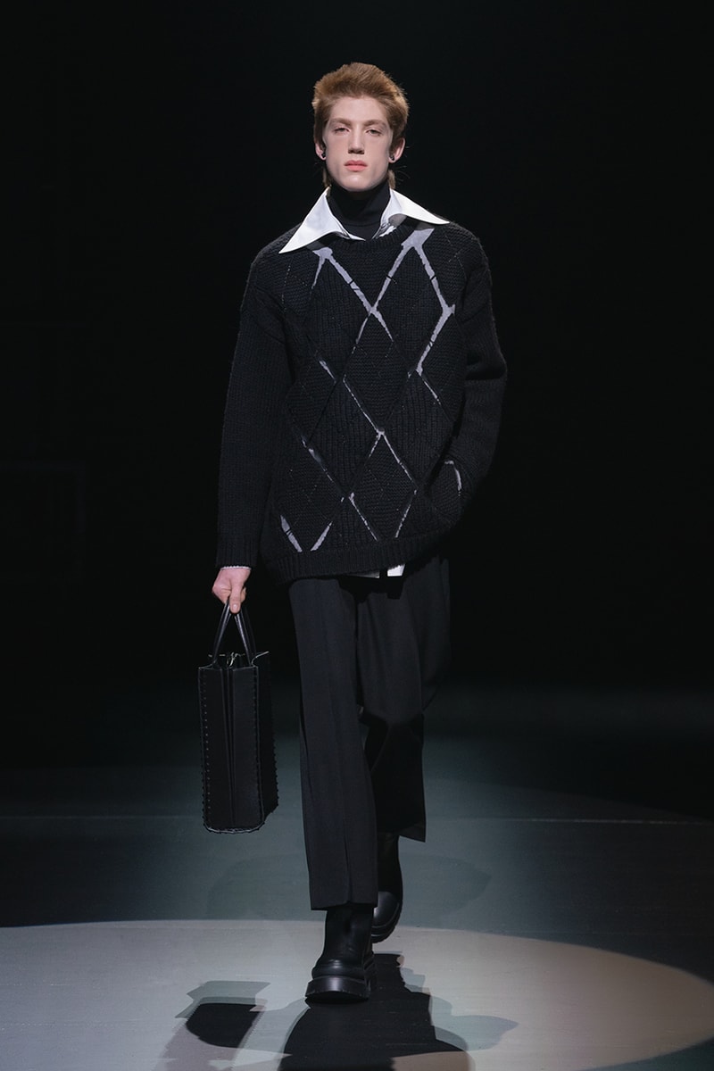 ヴァレンティノ2021年秋冬コレクション Valentino fall winter 2021 collection lookbook info Pierpaolo Piccioli