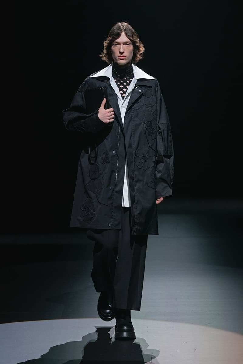 ヴァレンティノ2021年秋冬コレクション Valentino fall winter 2021 collection lookbook info Pierpaolo Piccioli