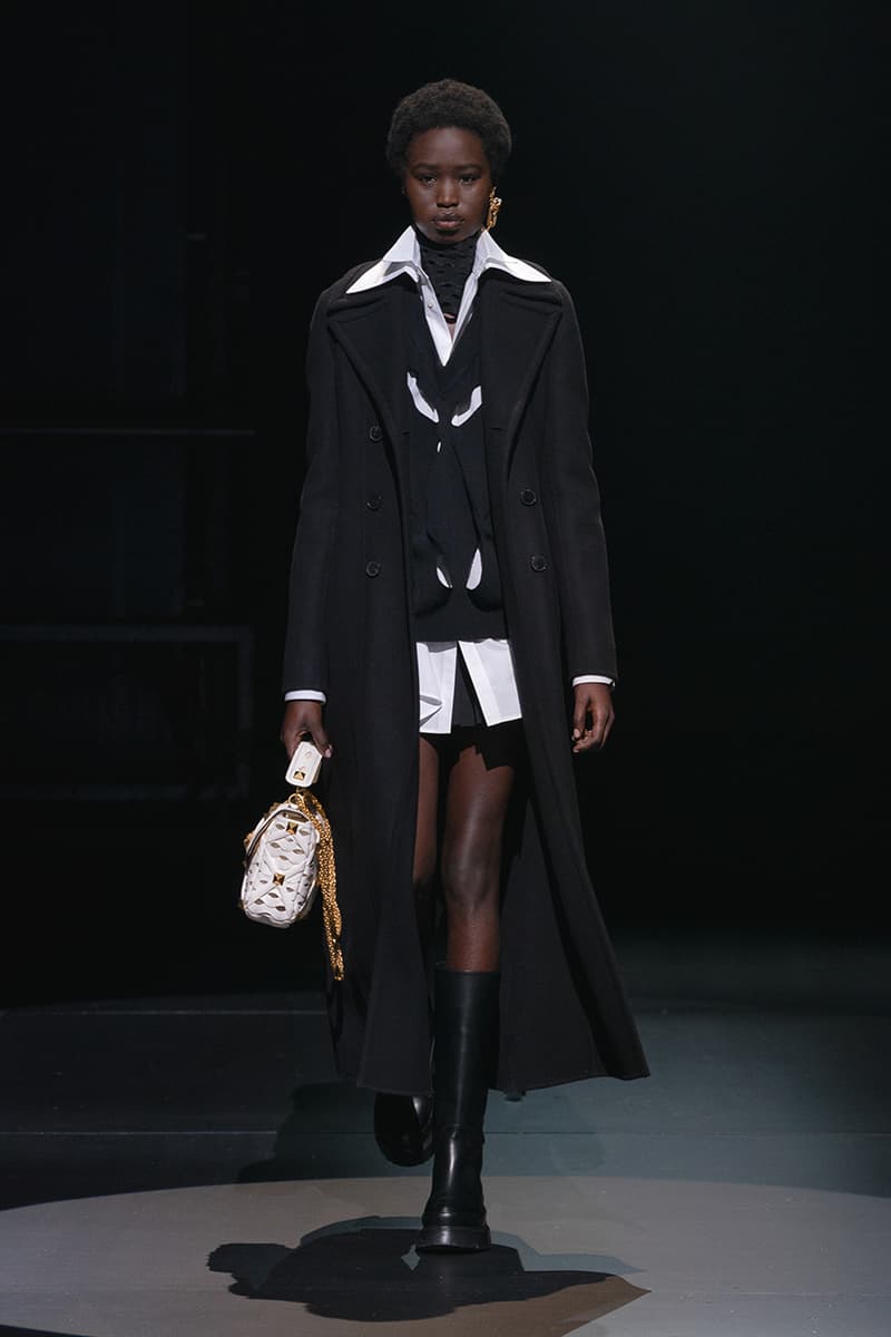 ヴァレンティノ2021年秋冬コレクション Valentino fall winter 2021 collection lookbook info Pierpaolo Piccioli