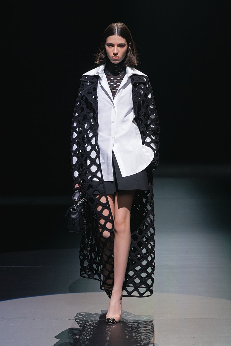 ヴァレンティノ2021年秋冬コレクション Valentino fall winter 2021 collection lookbook info Pierpaolo Piccioli