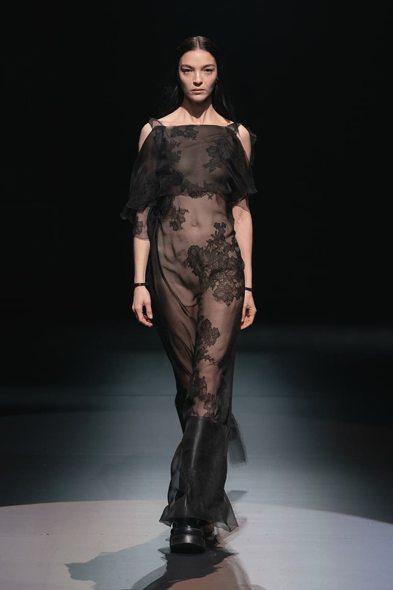 ヴァレンティノ2021年秋冬コレクション Valentino fall winter 2021 collection lookbook info Pierpaolo Piccioli