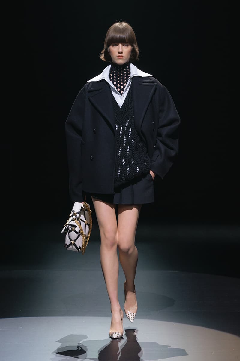 ヴァレンティノ2021年秋冬コレクション Valentino fall winter 2021 collection lookbook info Pierpaolo Piccioli