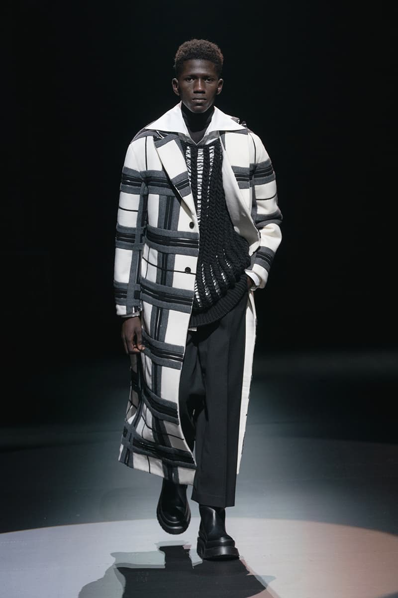 ヴァレンティノ2021年秋冬コレクション Valentino fall winter 2021 collection lookbook info Pierpaolo Piccioli