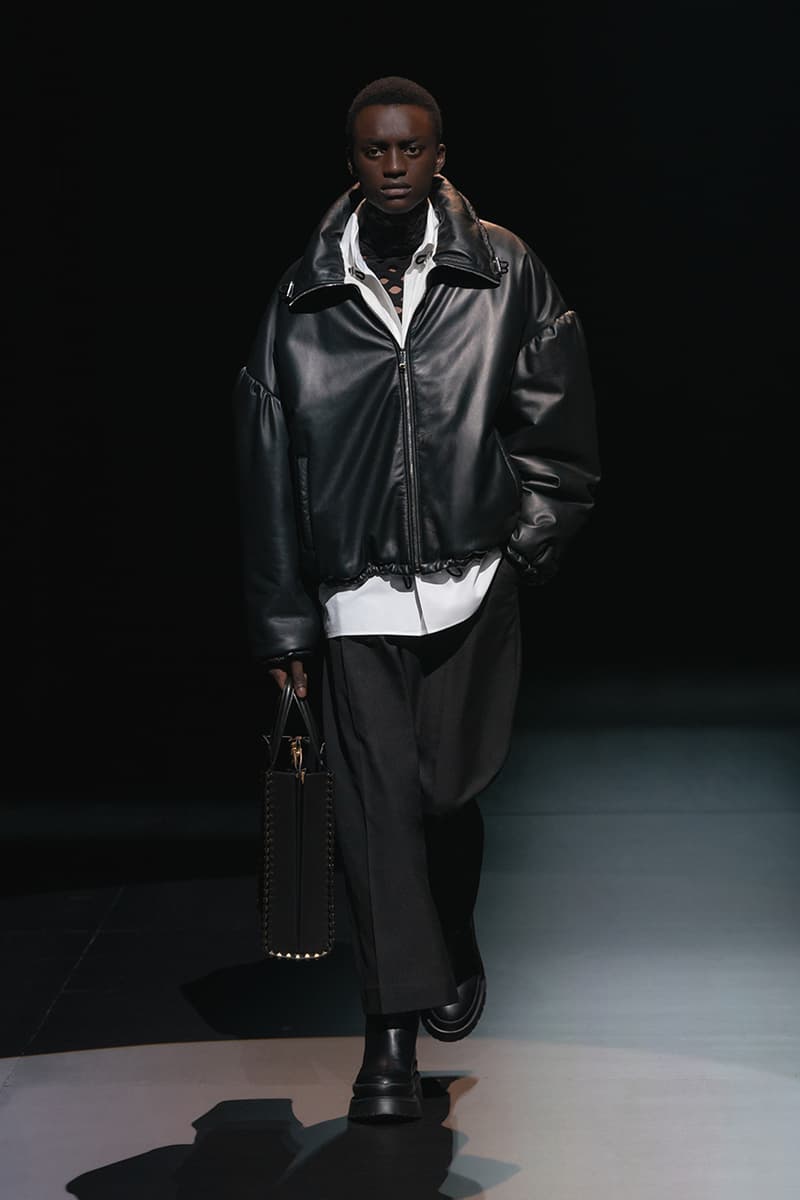 ヴァレンティノ2021年秋冬コレクション Valentino fall winter 2021 collection lookbook info Pierpaolo Piccioli