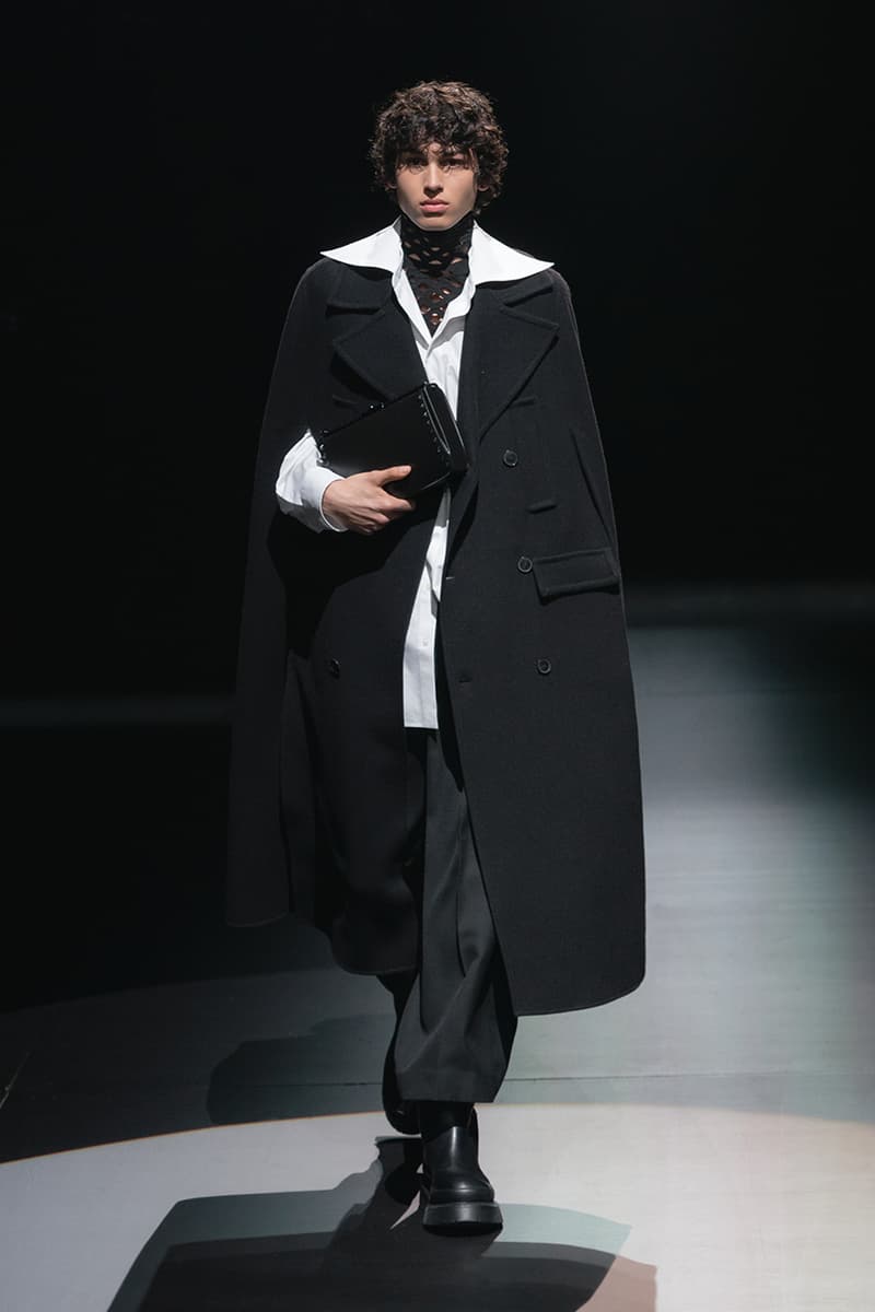 ヴァレンティノ2021年秋冬コレクション Valentino fall winter 2021 collection lookbook info Pierpaolo Piccioli