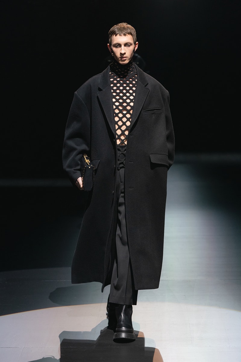ヴァレンティノ2021年秋冬コレクション Valentino fall winter 2021 collection lookbook info Pierpaolo Piccioli