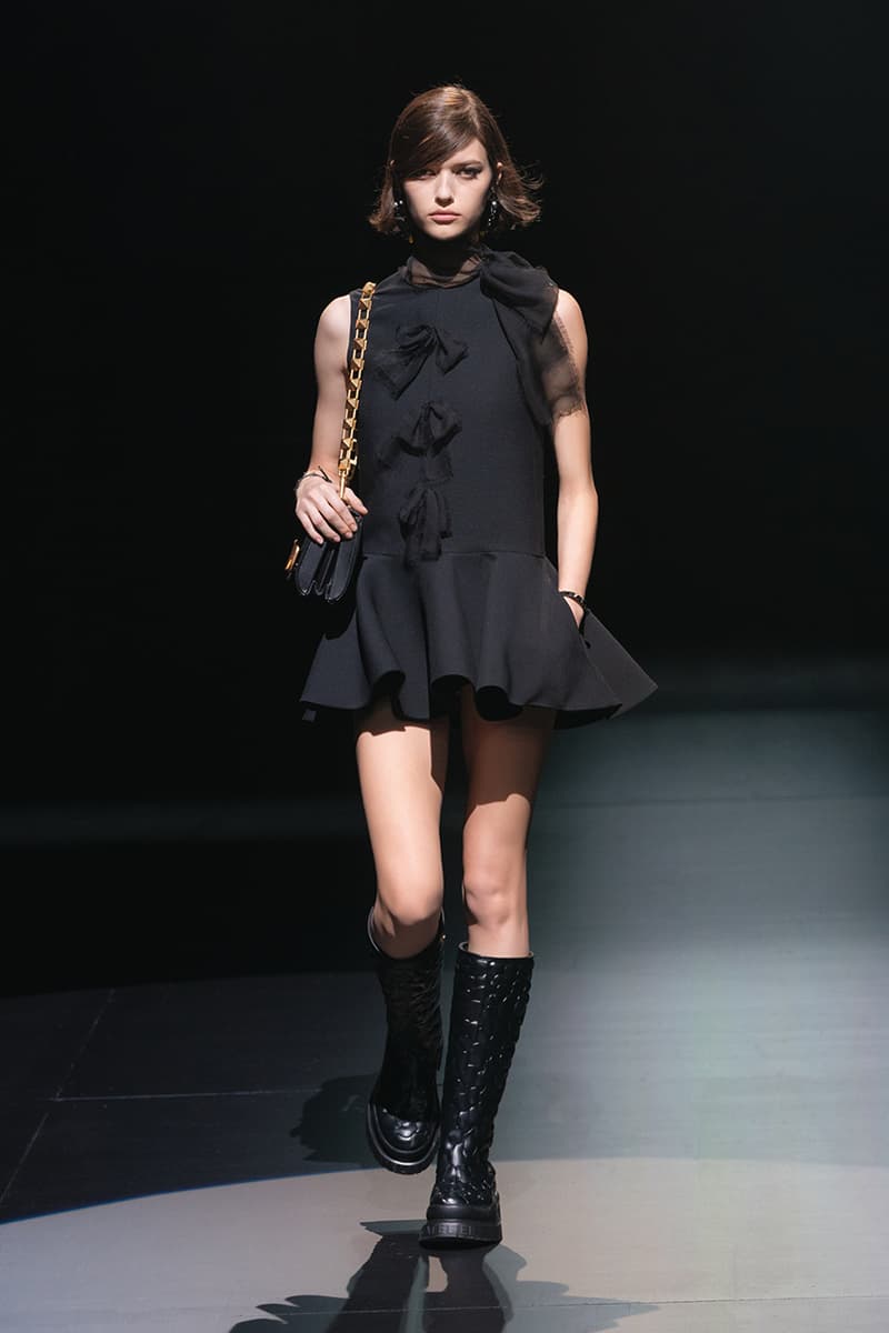 ヴァレンティノ2021年秋冬コレクション Valentino fall winter 2021 collection lookbook info Pierpaolo Piccioli