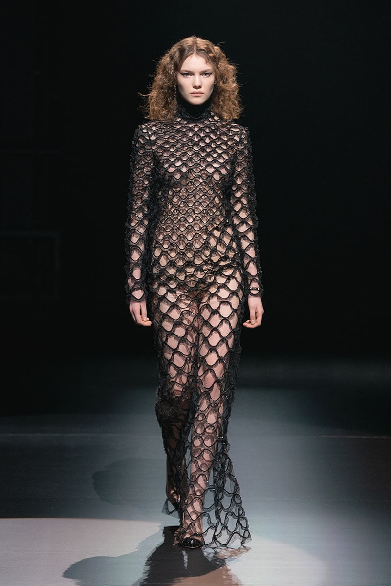ヴァレンティノ2021年秋冬コレクション Valentino fall winter 2021 collection lookbook info Pierpaolo Piccioli