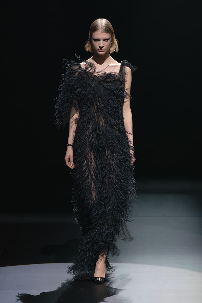 ヴァレンティノ2021年秋冬コレクション Valentino fall winter 2021 collection lookbook info Pierpaolo Piccioli