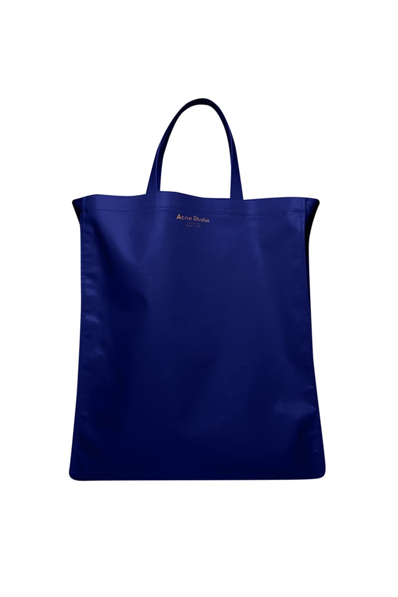 アクネ ストゥディオズ Acne Studios が2021年春夏シーズンの新作バンダナコレクションを発売