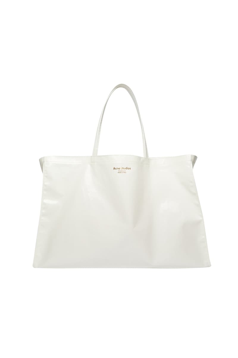 アクネ ストゥディオズ Acne Studios が2021年春夏シーズンの新作バンダナコレクションを発売