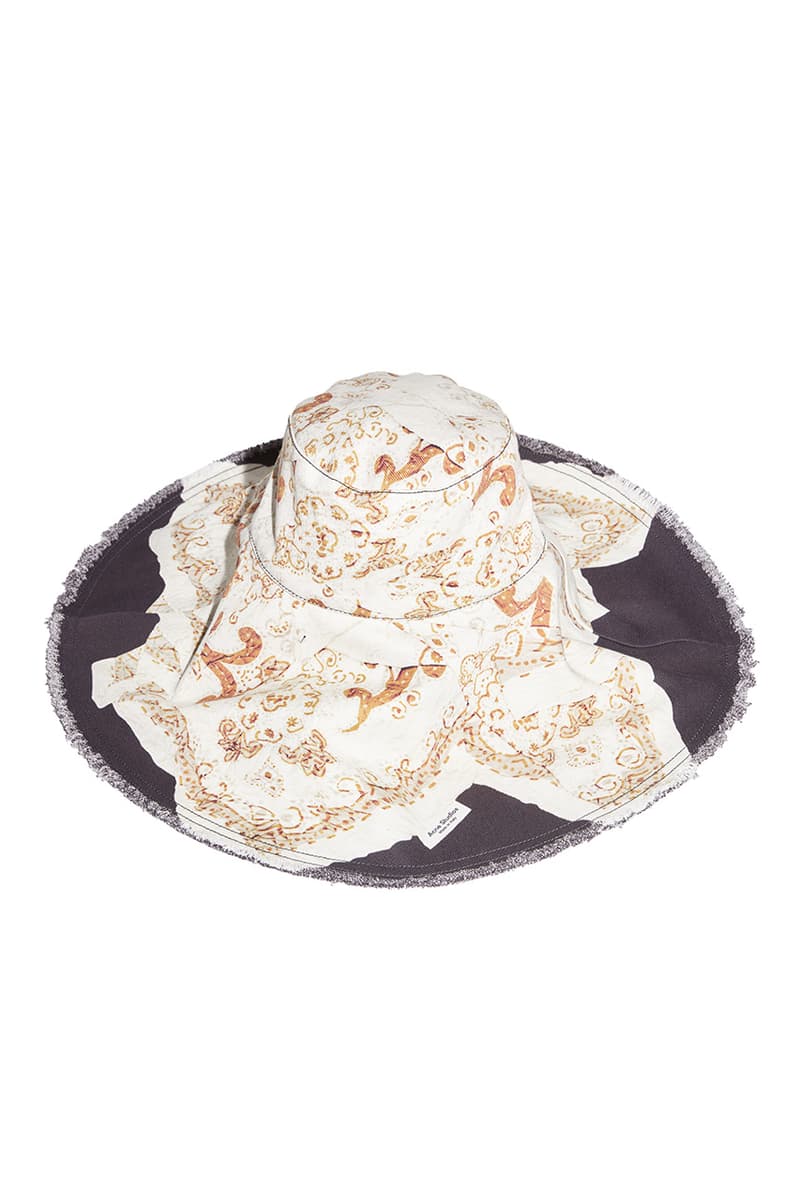 アクネ ストゥディオズ Acne Studios が2021年春夏シーズンの新作バンダナコレクションを発売