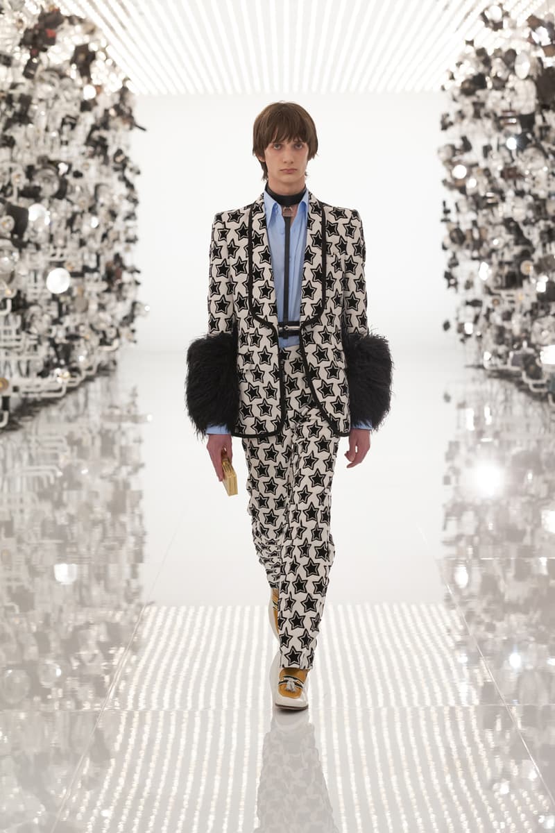 グッチ Gucci Debuts Balenciaga "Collab" on "Aria" Runway alessandro michele demna gvasalia collaboration collection 100th anniversary menswear womenswear price buy website logo jacket