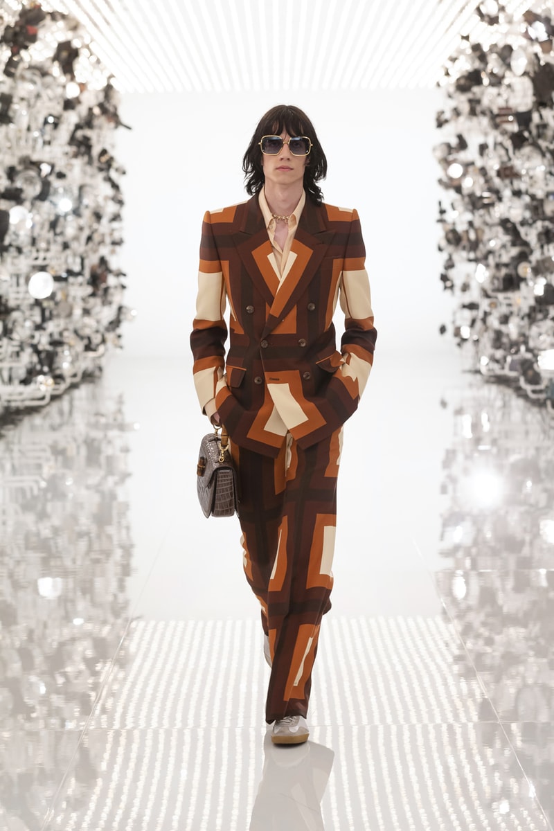 グッチ Gucci Debuts Balenciaga "Collab" on "Aria" Runway alessandro michele demna gvasalia collaboration collection 100th anniversary menswear womenswear price buy website logo jacket