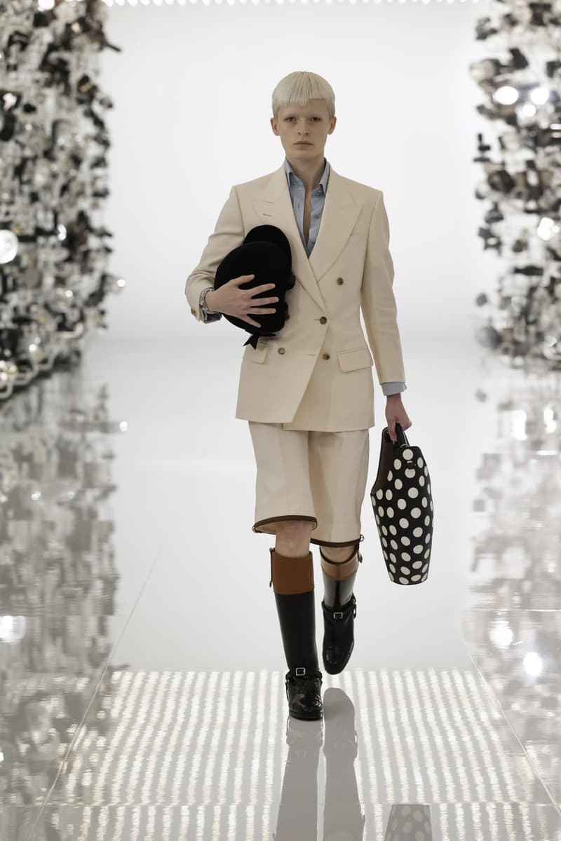 グッチ Gucci Debuts Balenciaga "Collab" on "Aria" Runway alessandro michele demna gvasalia collaboration collection 100th anniversary menswear womenswear price buy website logo jacket