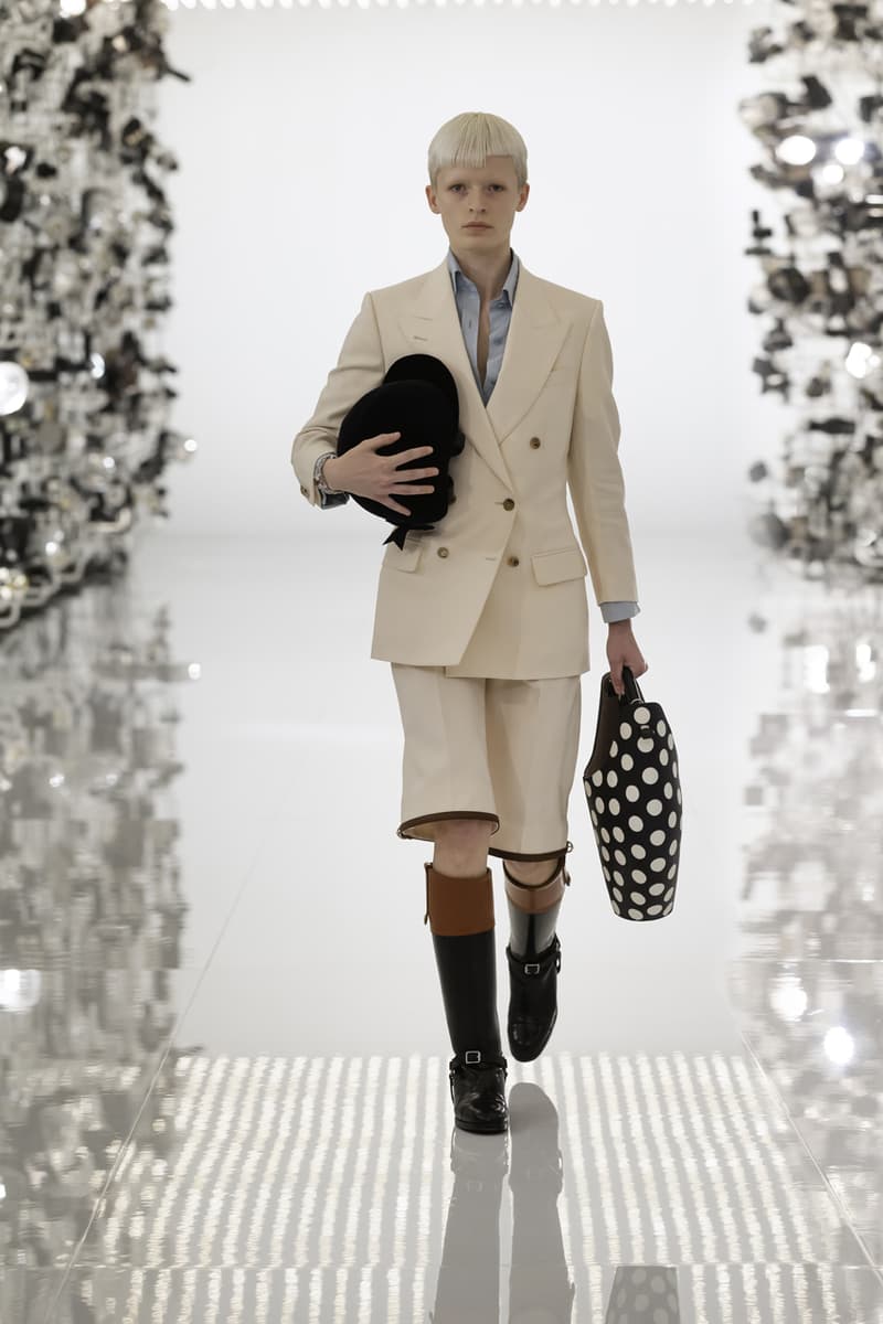 グッチ Gucci Debuts Balenciaga "Collab" on "Aria" Runway alessandro michele demna gvasalia collaboration collection 100th anniversary menswear womenswear price buy website logo jacket