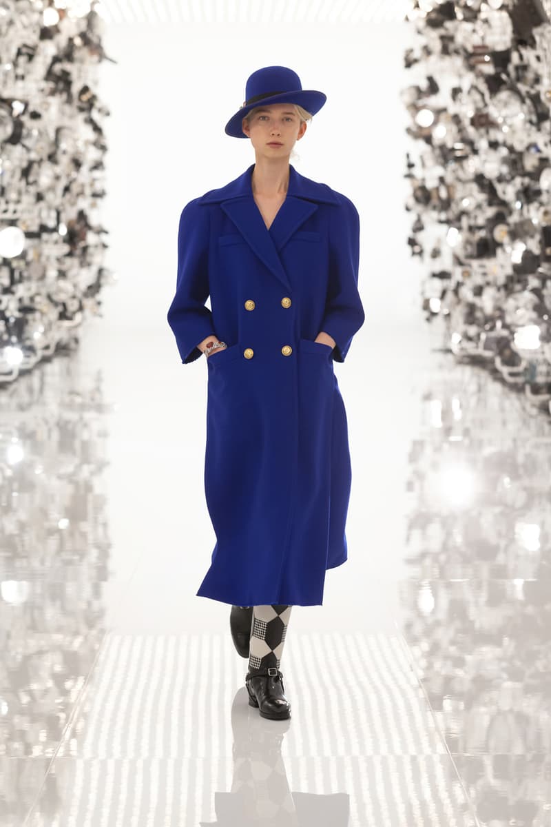 グッチ Gucci Debuts Balenciaga "Collab" on "Aria" Runway alessandro michele demna gvasalia collaboration collection 100th anniversary menswear womenswear price buy website logo jacket