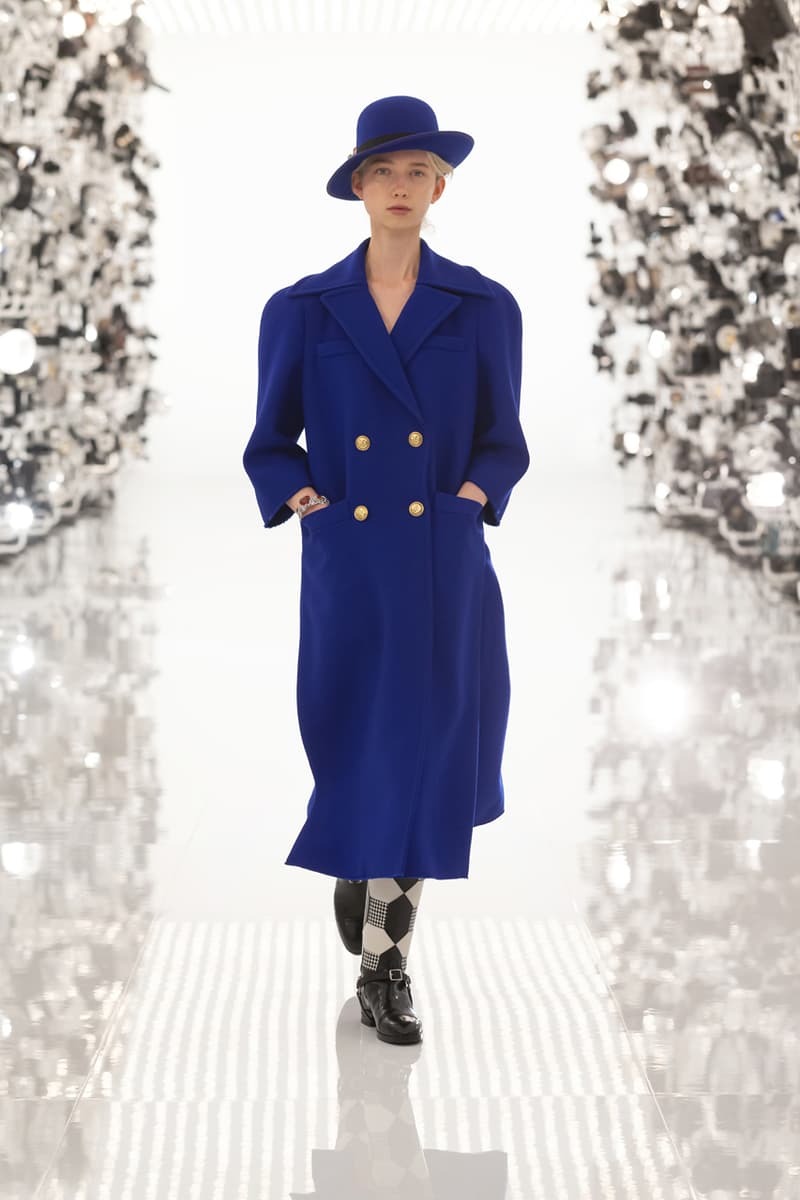 グッチ Gucci Debuts Balenciaga "Collab" on "Aria" Runway alessandro michele demna gvasalia collaboration collection 100th anniversary menswear womenswear price buy website logo jacket