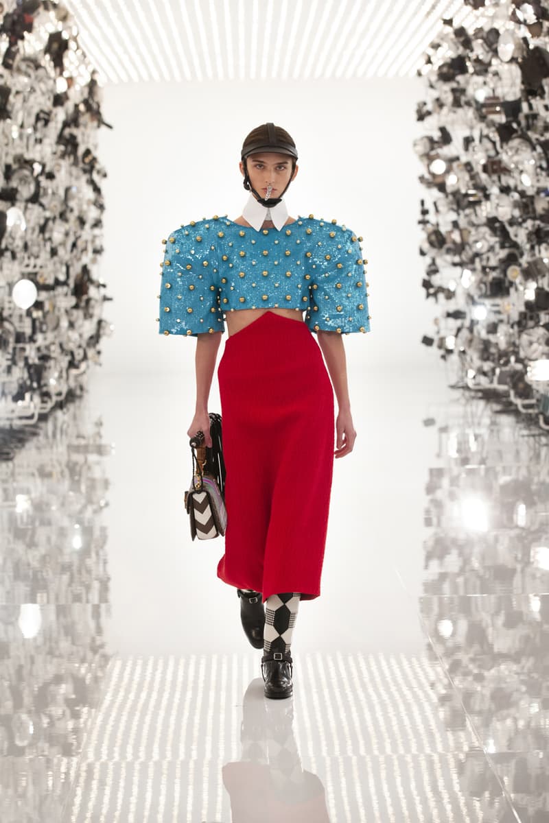 グッチ Gucci Debuts Balenciaga "Collab" on "Aria" Runway alessandro michele demna gvasalia collaboration collection 100th anniversary menswear womenswear price buy website logo jacket
