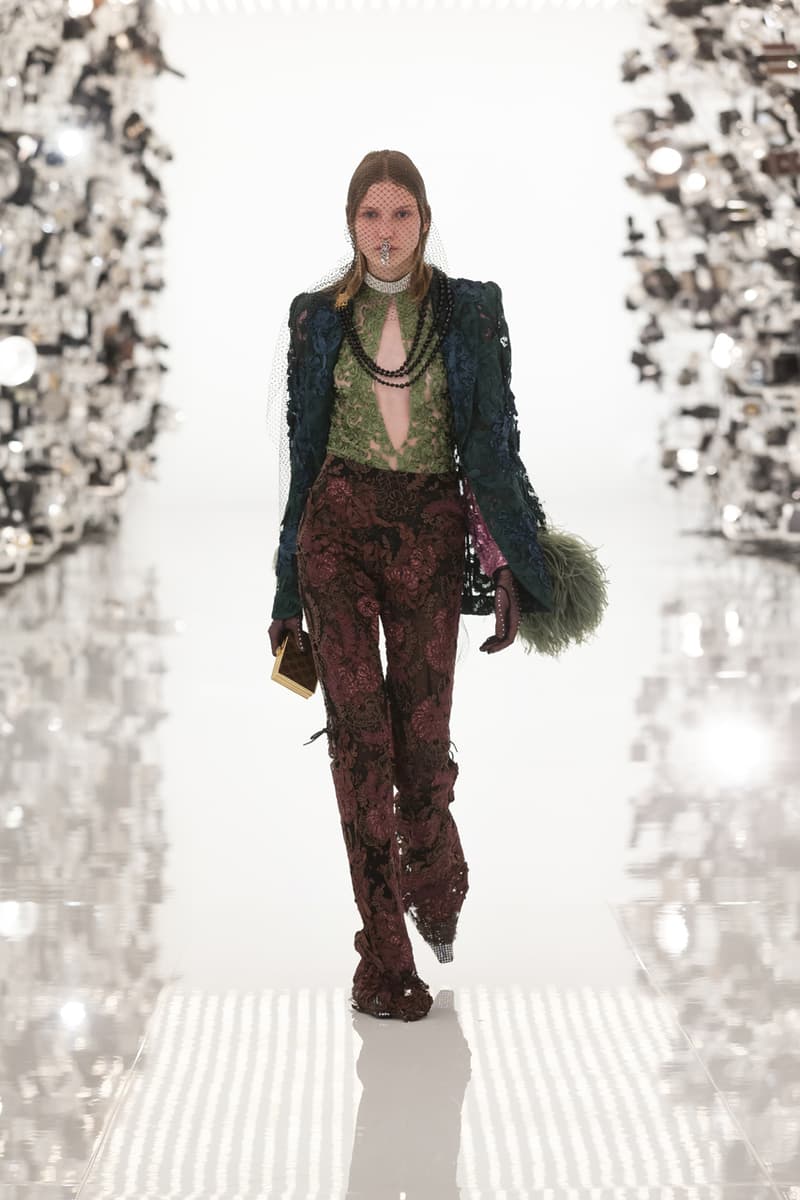 グッチ Gucci Debuts Balenciaga "Collab" on "Aria" Runway alessandro michele demna gvasalia collaboration collection 100th anniversary menswear womenswear price buy website logo jacket