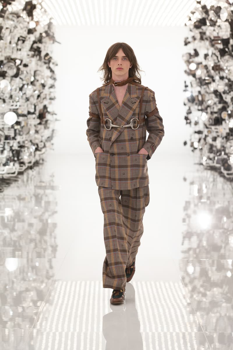 グッチ Gucci Debuts Balenciaga "Collab" on "Aria" Runway alessandro michele demna gvasalia collaboration collection 100th anniversary menswear womenswear price buy website logo jacket